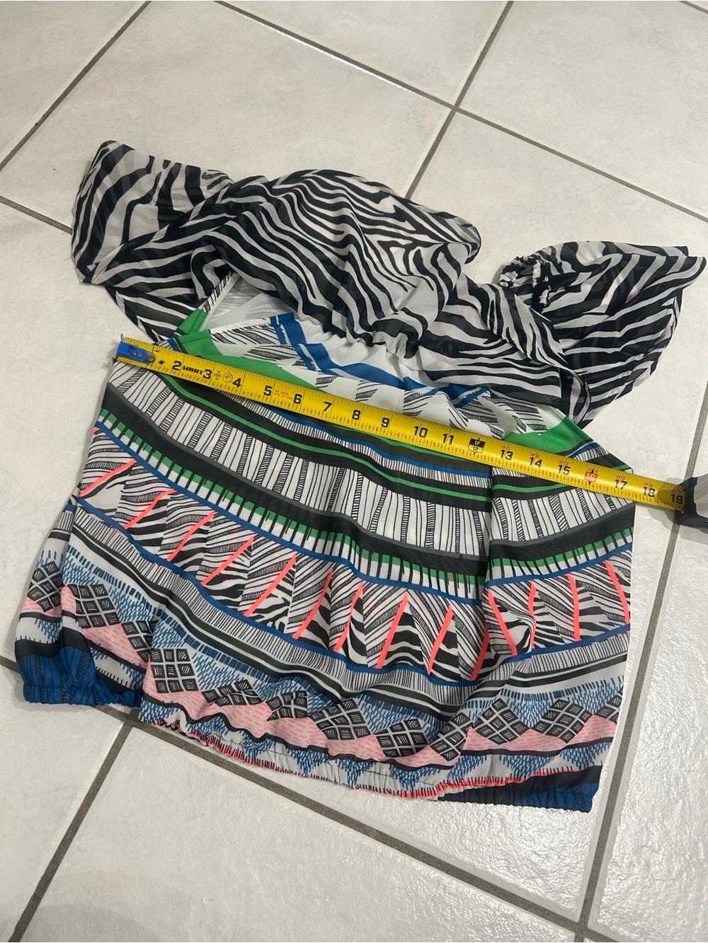 Express Multicolor Zebra Pattern Blouse - Picture 5 of 8
